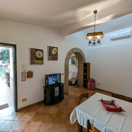 La Del Gelso Bianco Holiday home *