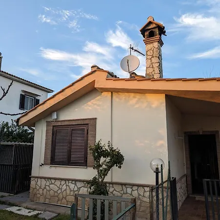 La Del Gelso Bianco Holiday home Aprilia