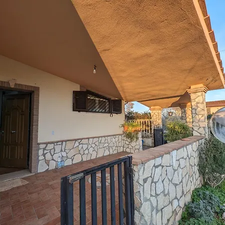 La Del Gelso Bianco Holiday home Aprilia